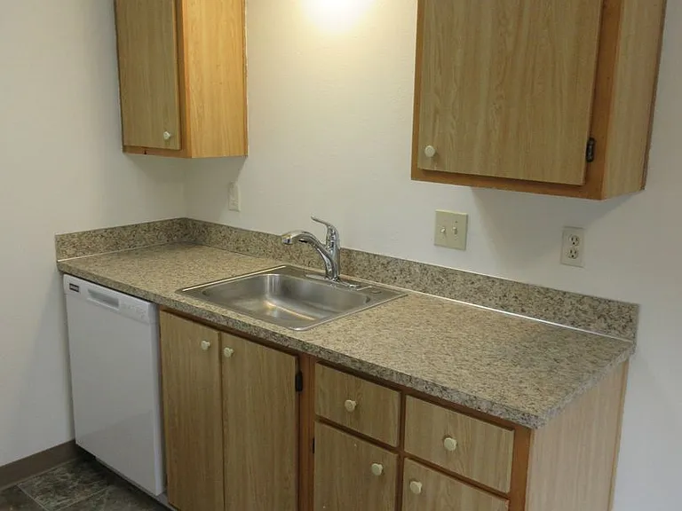 Quiet Two Bedroom Apartment in Keizer — Photo 8