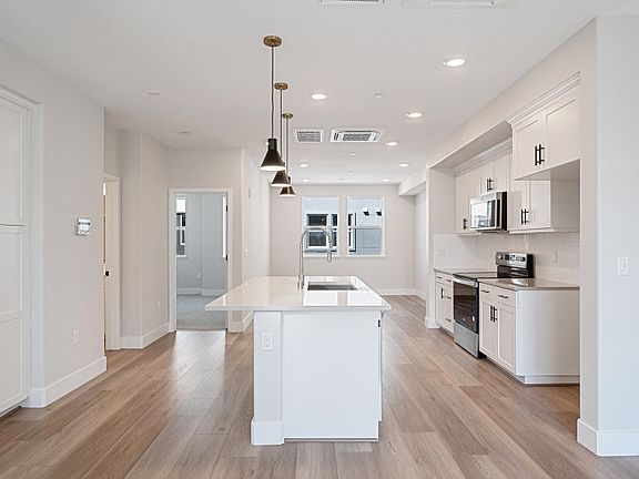 Open Kitchen