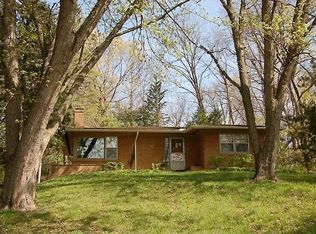 190 Barton Shore Dr, Ann Arbor, MI
