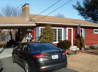 29 Colerick Ave, North Smithfield, RI 02896