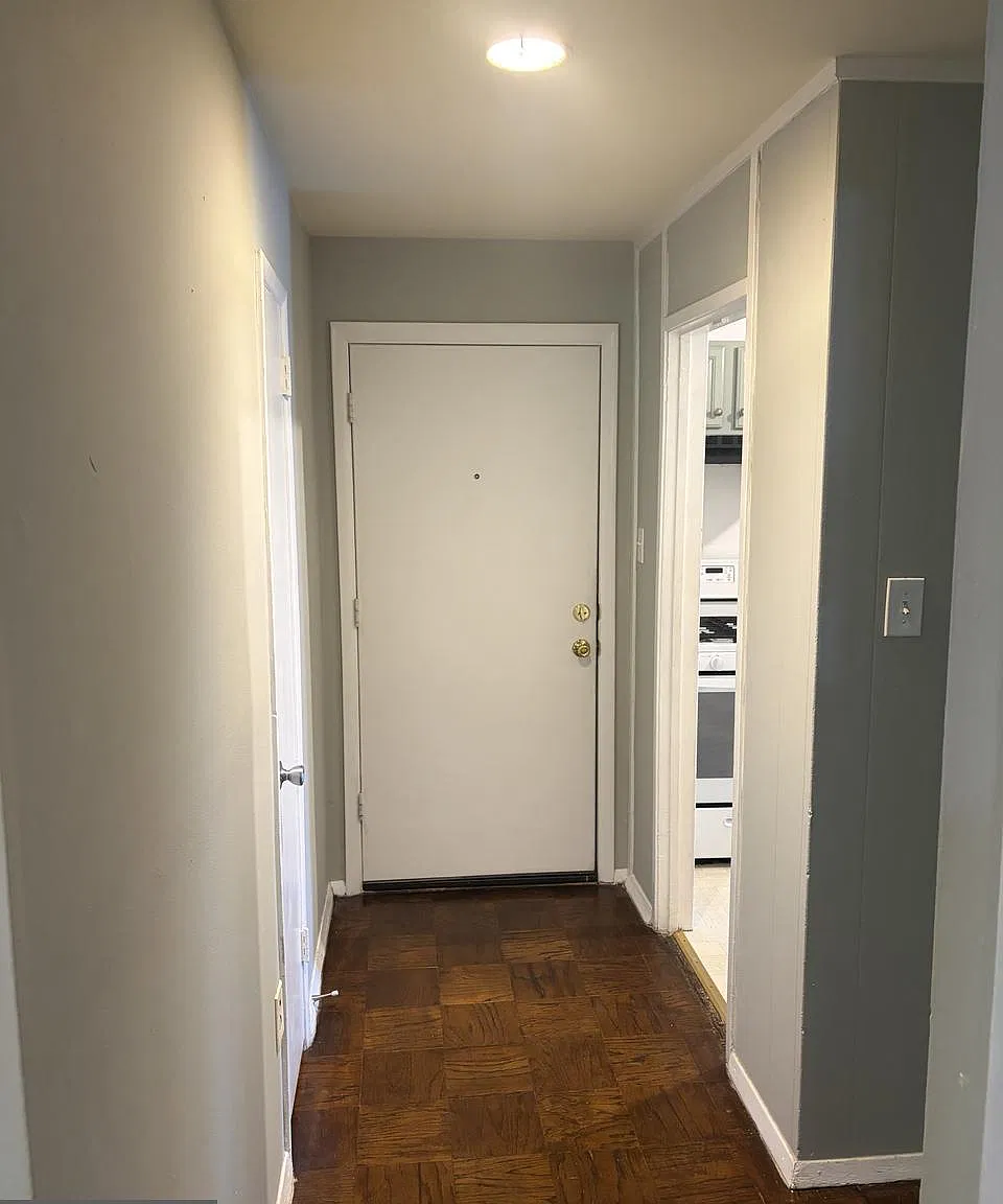 7328 Donnell Pl — Photo 1