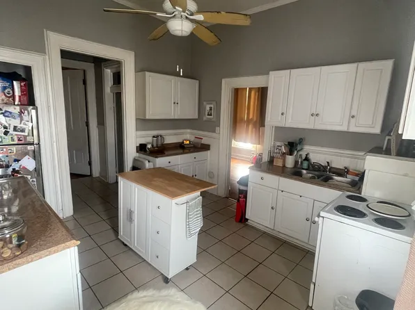 303 E Lytle St APT 3, Murfreesboro, TN 37130