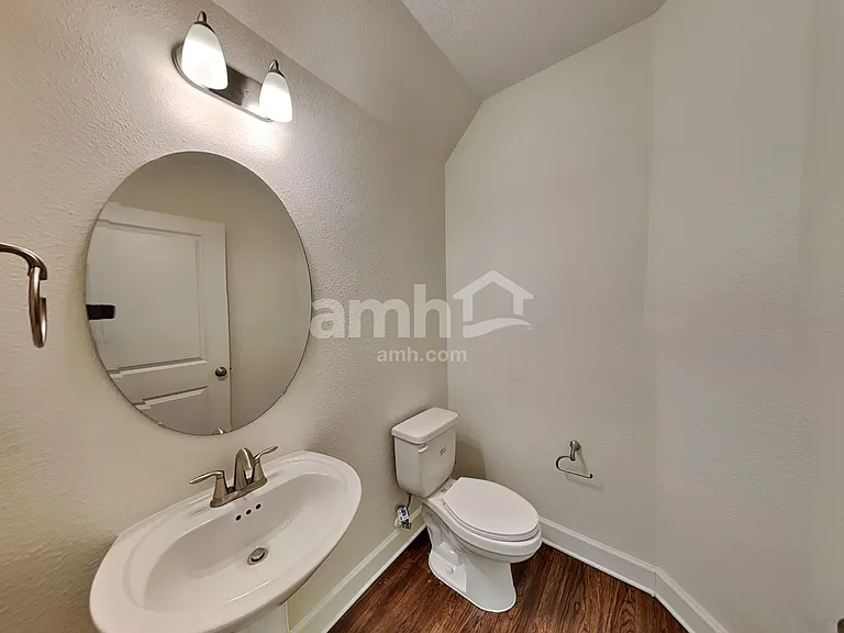 8505 Highfield Ave — Photo 7