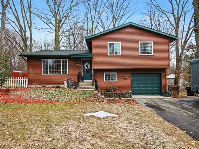 12718 112th Ave, Grand Haven, MI, 49417