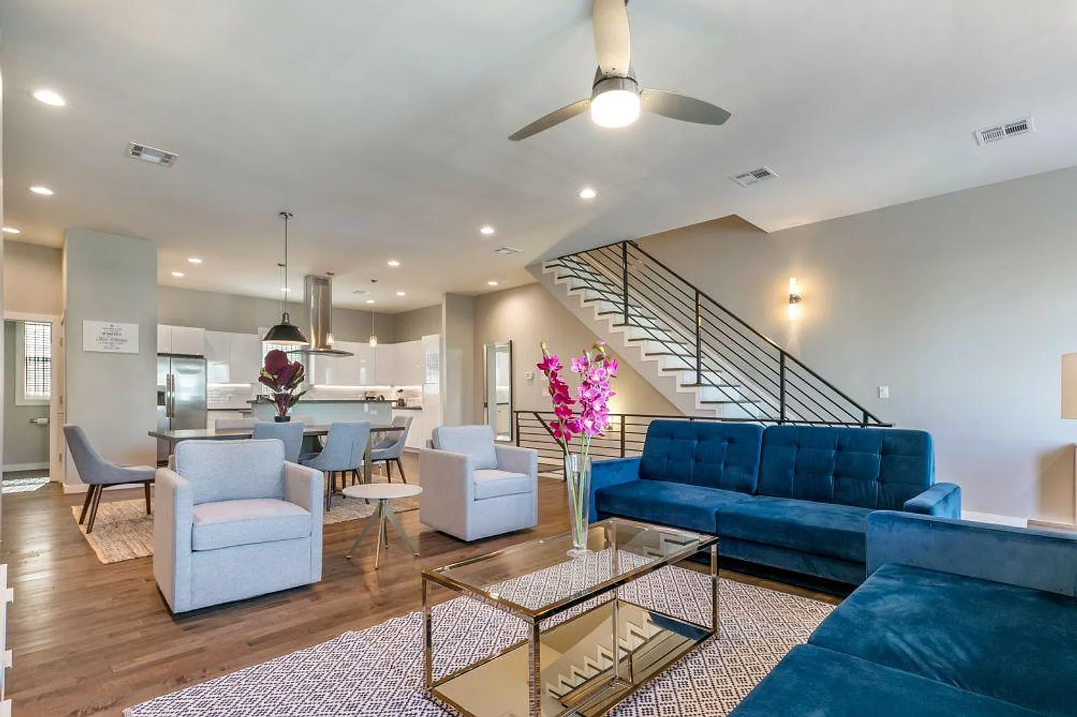 4 bed, 3.0 bath, 2389 sqft, $9,584 — Photo 1