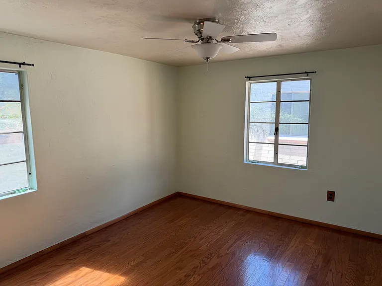 3357 E Pima St — Photo 4