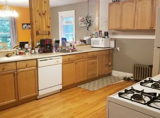 21 Coolidge Ave, Southbridge, MA 01550