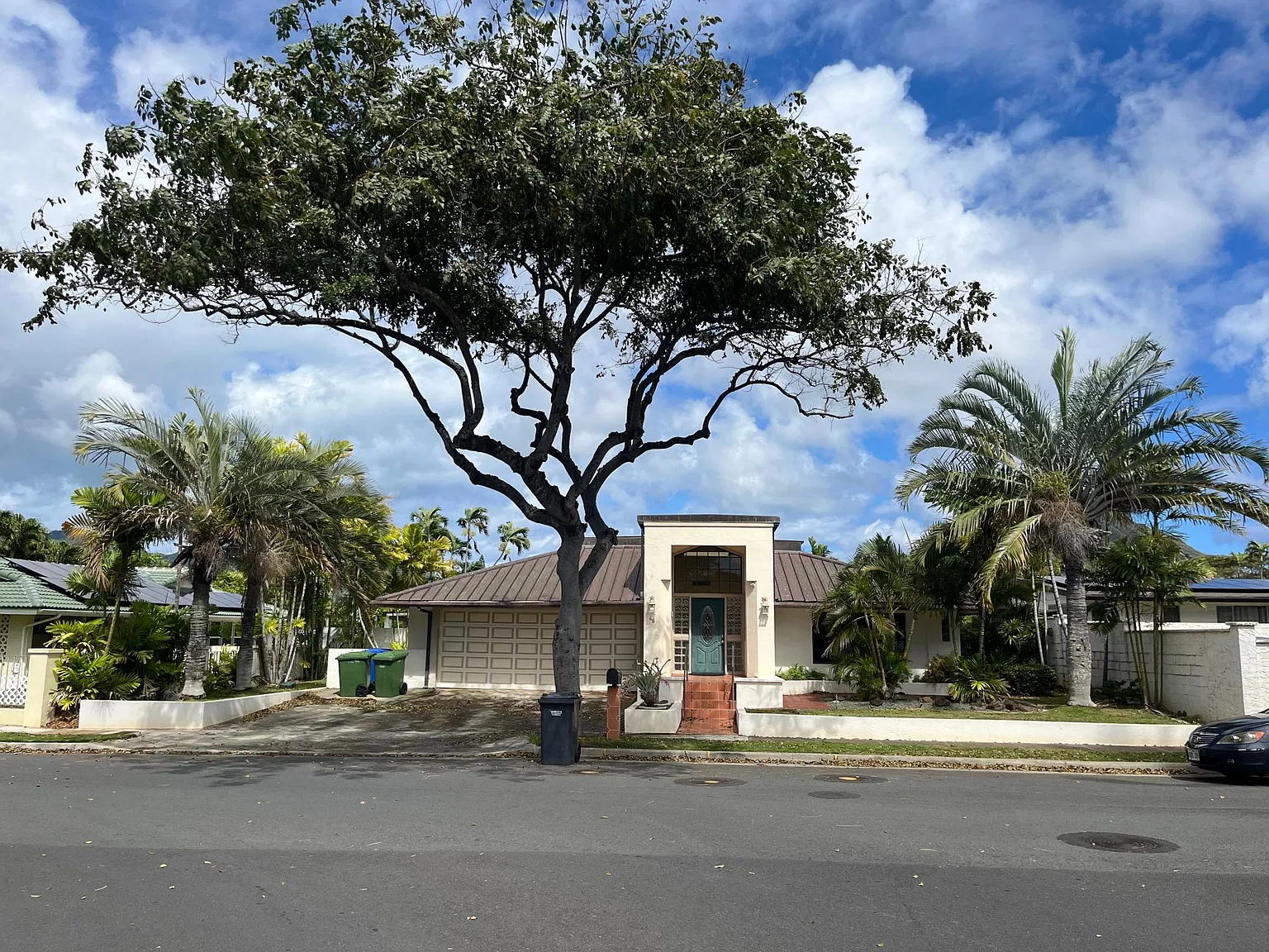 46 Nawiliwili Street — Photo 4