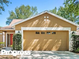 721 Cape Cod Cir, Valrico, FL 33594