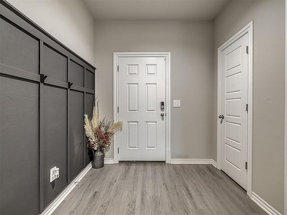 4th image of 4212 Moonlight Rd