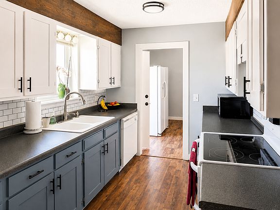 4th image of 1002 Raleigh Cir