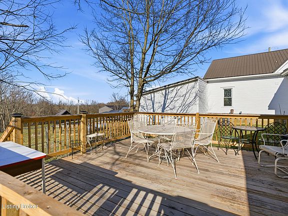 3rd image of 12445 Mount Eden Rd