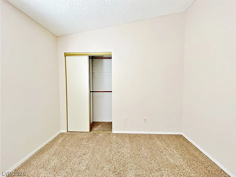 704 Callahan Point Dr — Photo 10