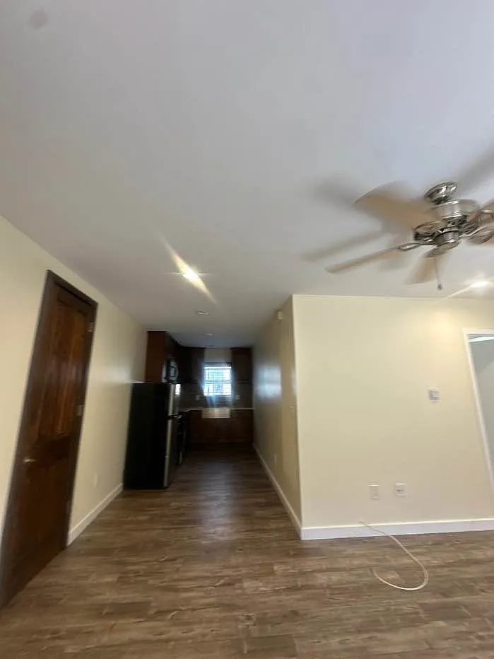 1 bed, 450 sqft, $1,700 — Photo 4