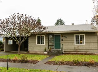 1084 D St, Springfield, OR 97477