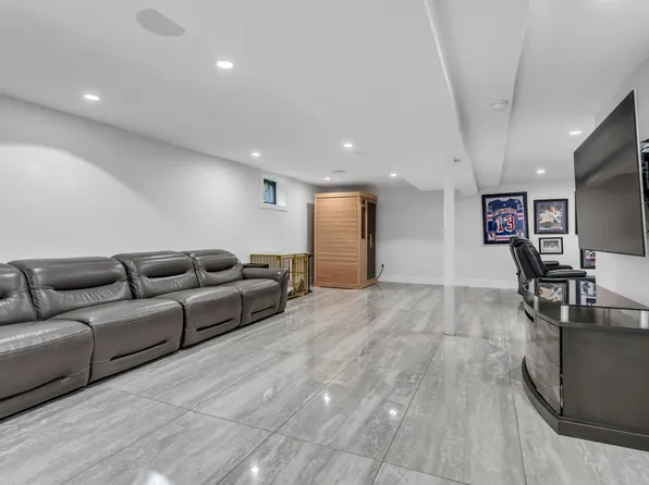 14-63 Burton Street image 29 of 35