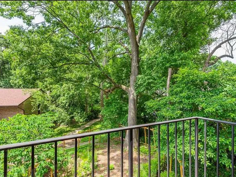 9229 Three Oaks Dr — Photo 17