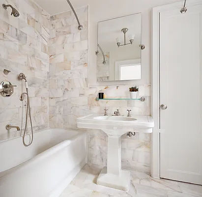 Sold by Compass | media 23