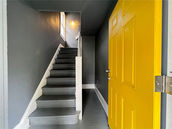 4th image of 544-546 Remington St #544
