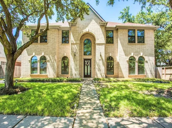 14202 Scarborough Fair St, Houston, TX 77077
