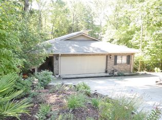 9 Cove Rd, Lake Wylie, SC 29710