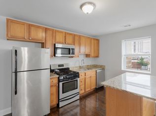 The Marshfield at Howard Street, Chicago, IL 60626
