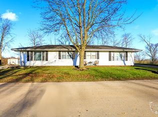 618-620 S Main St, Grant Park, IL