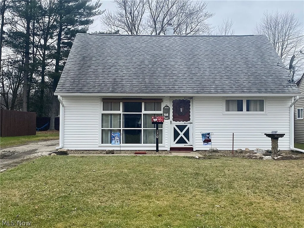 170 Idlewood Rd photo 1
