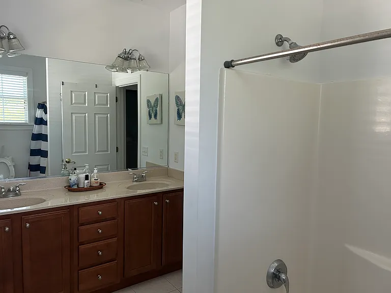 31326 Founders Ave — Photo 2