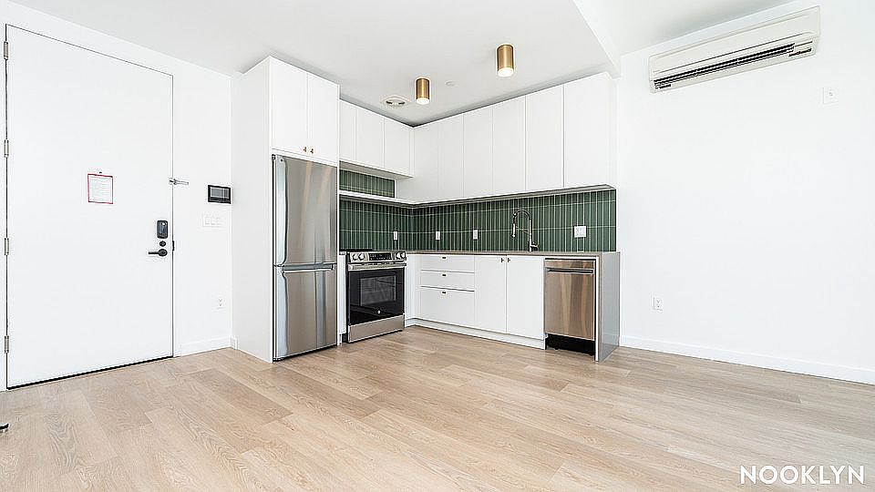 1st image of 527 Grand Ave #414