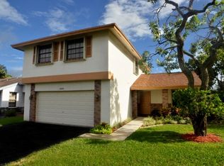 13870 Magnolia Ct, Davie, FL 33325