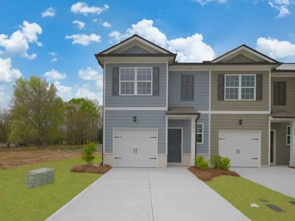 2017 Roseleigh Dr, Douglasville, GA 30134