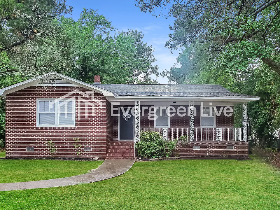 752 Shull St