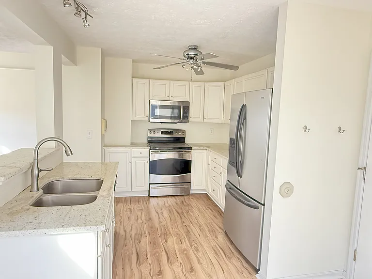 4345 Towneside Ct — Photo 7