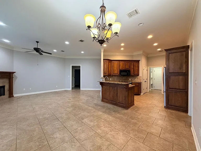 530 Antietam Dr — Photo 6