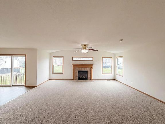 5th image of 1000 Hidden Cove Way #3
