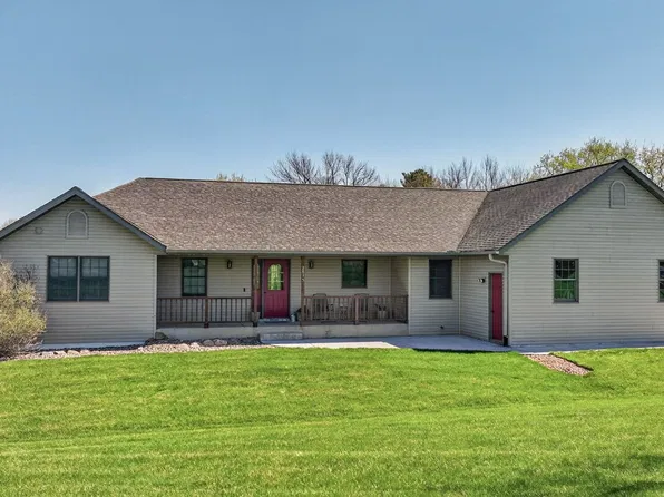 2815 Dairyland Road SE, Menomonie, WI 54751