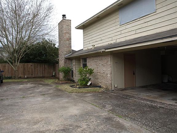 5th image of 10823 Sugar Hill Dr APT B