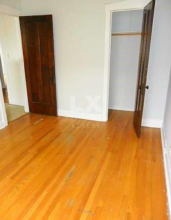 4th image of 1225 W Chase Ave APT G3