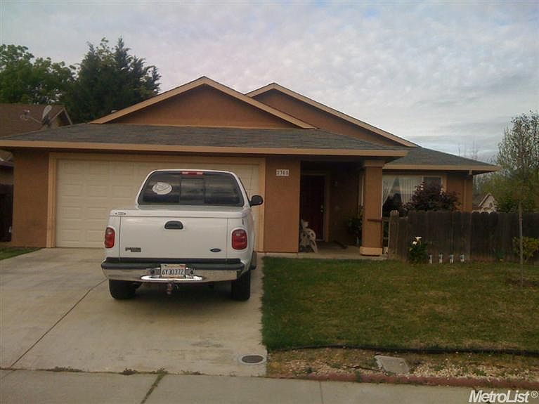 1st image of 2305 S Fresno Ave