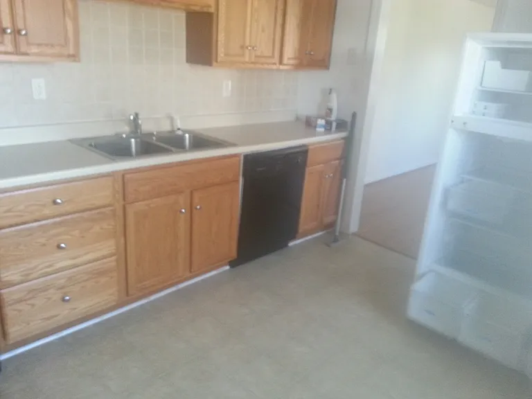 1001 Montgomery St — Photo 13
