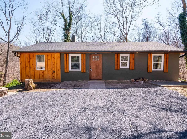 300 Lake Dr, New Market, VA 22844