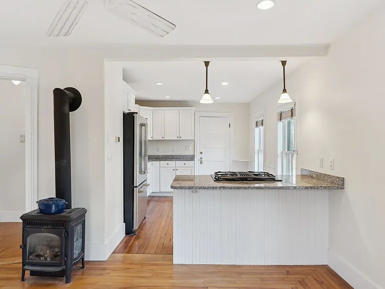 2 Cottage Ln #2 — Photo 9