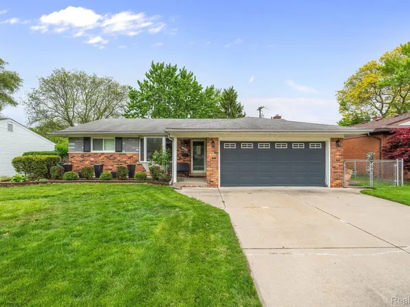 29253 Lyndon St, Livonia, MI 48154