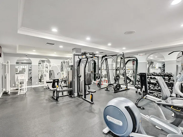 651 Okeechobee Blvd #1010 — Photo 39