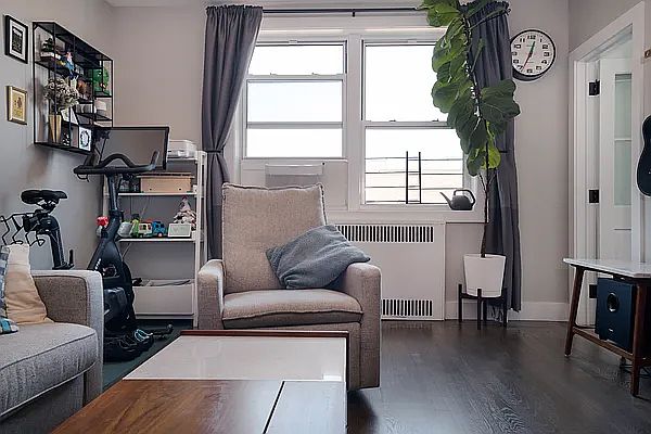 1st image of 10615 Queens Blvd APT 6R
