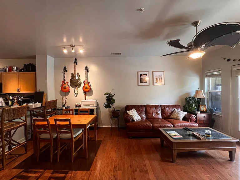 2020 5th Ave S #337 — Photo 5