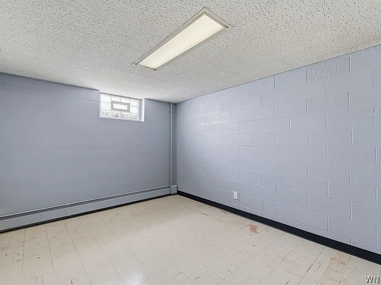 57 Saint Johns Parkside St — Photo 26