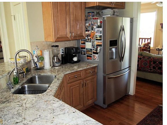 5th image of 601 Lexington Vlg #601