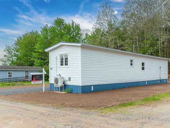 2nd image of 39 Beattie Dr